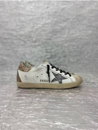 ua g01den G003e s*per-star sneaker