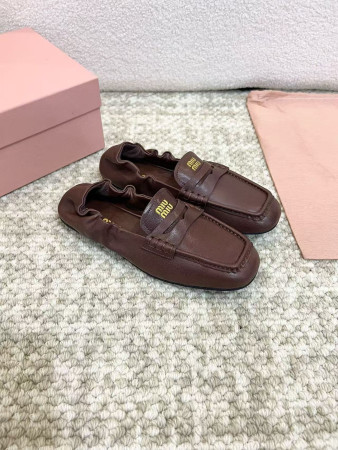 ua M1v M1v ruches nappa leather loafers