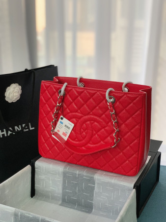 Ch*el gst caviar leather hardware 24x33x13cm