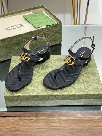 ua G*u*i women's double g sandal