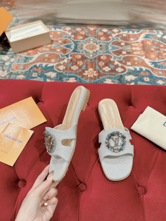 UA LV Flat Mule