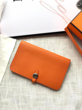 H**me5 dogon duo wallet 20.1cm