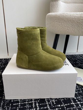 ua L0ew* boot