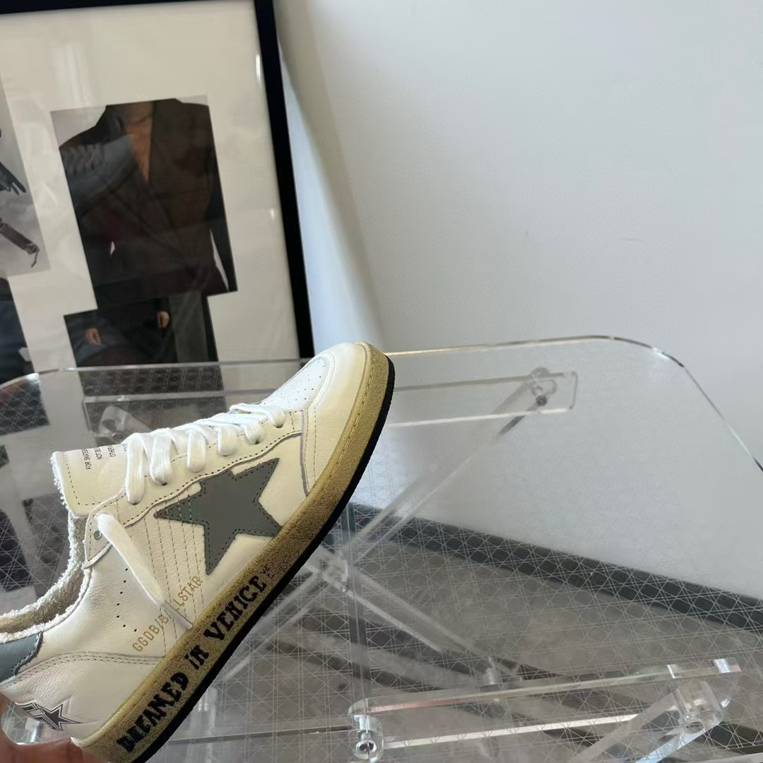 ua g01den G003e s*per-star sneaker