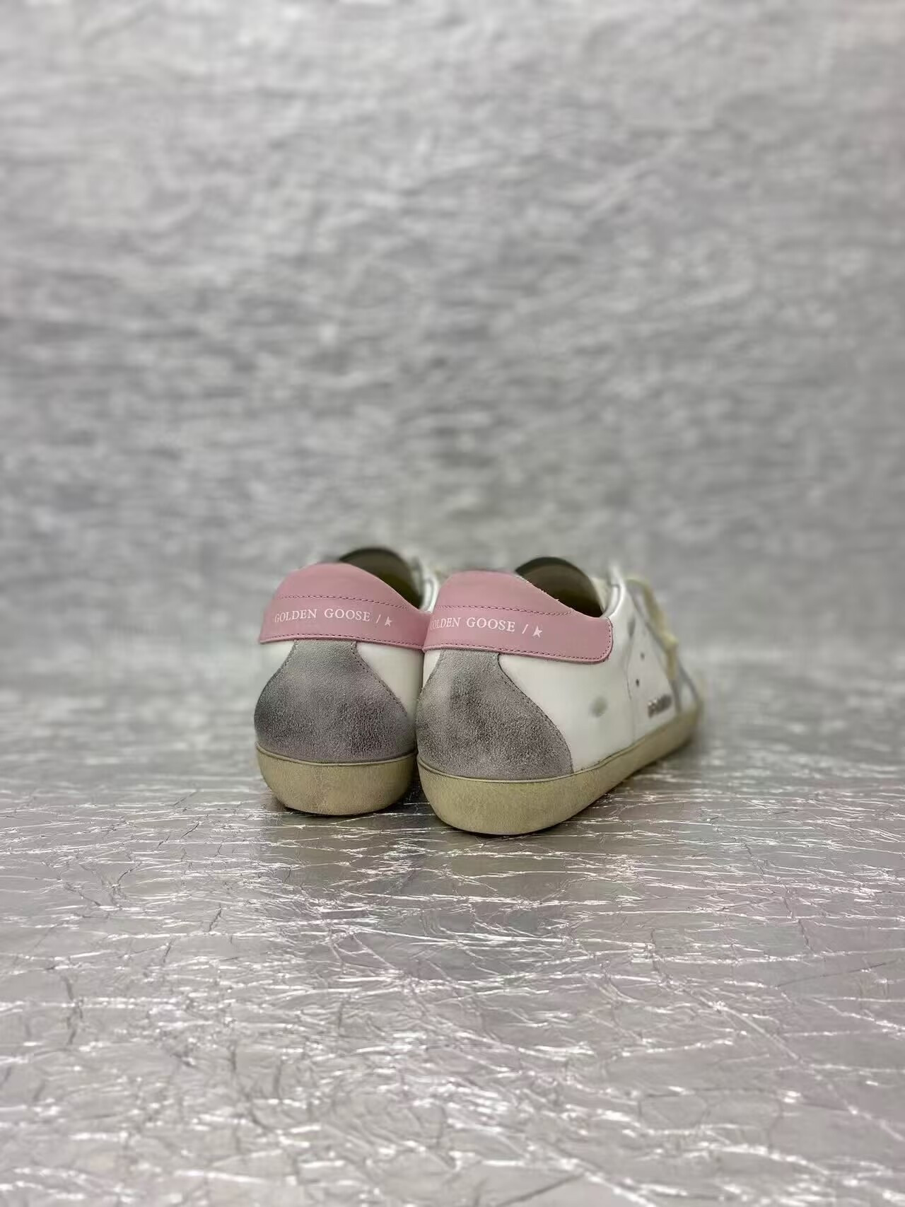 ua g01den G003e s*per-star sneaker