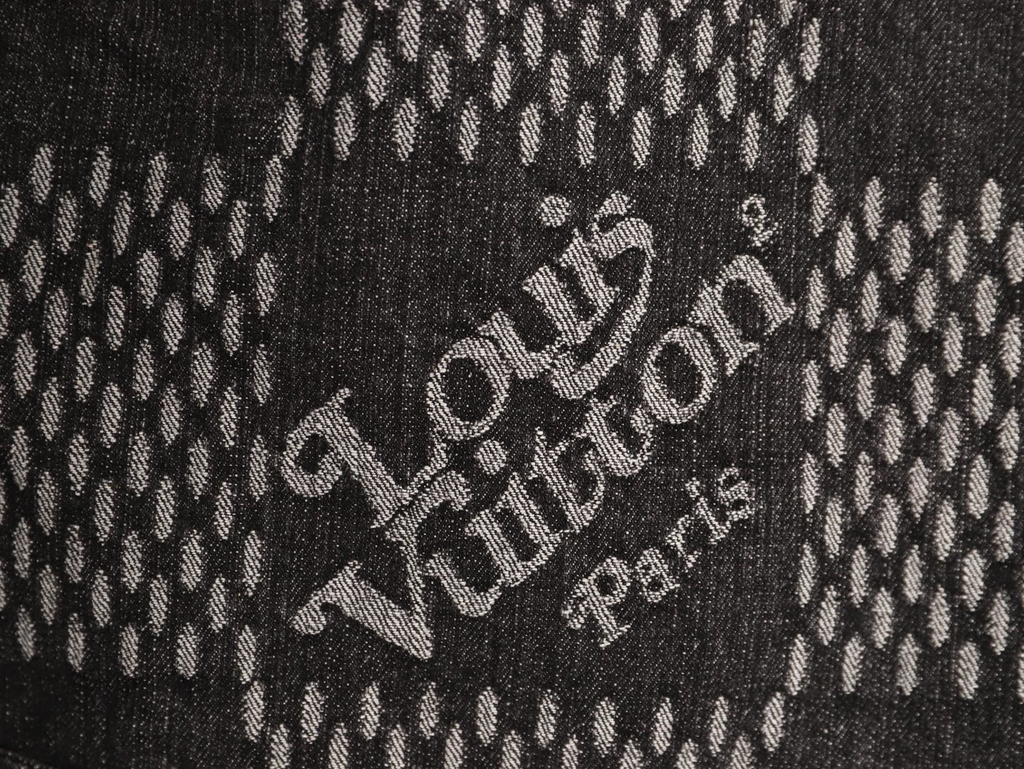 l0*is v*t0n De*1m jacket