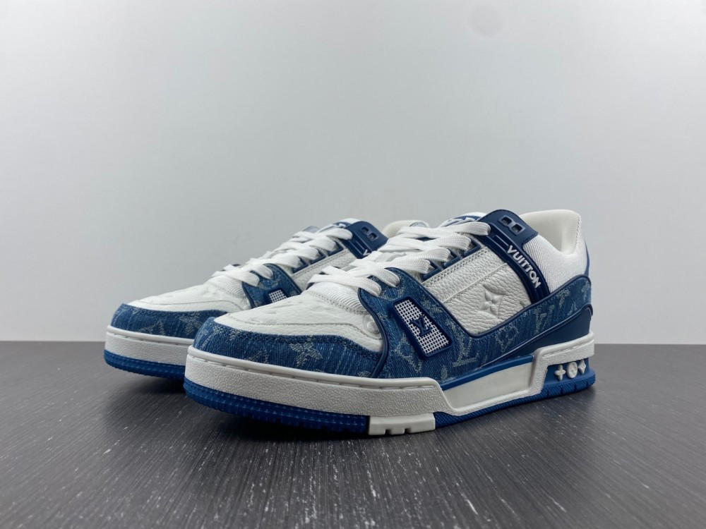 1v trainer monogram De*1m white blue