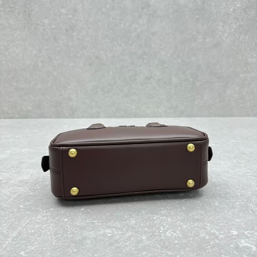 M1v M1v arcadie leather bag 10.5x22x7.5cm