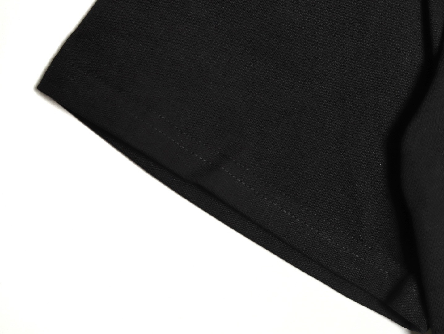 L0ew* short-sleeved t-shirt