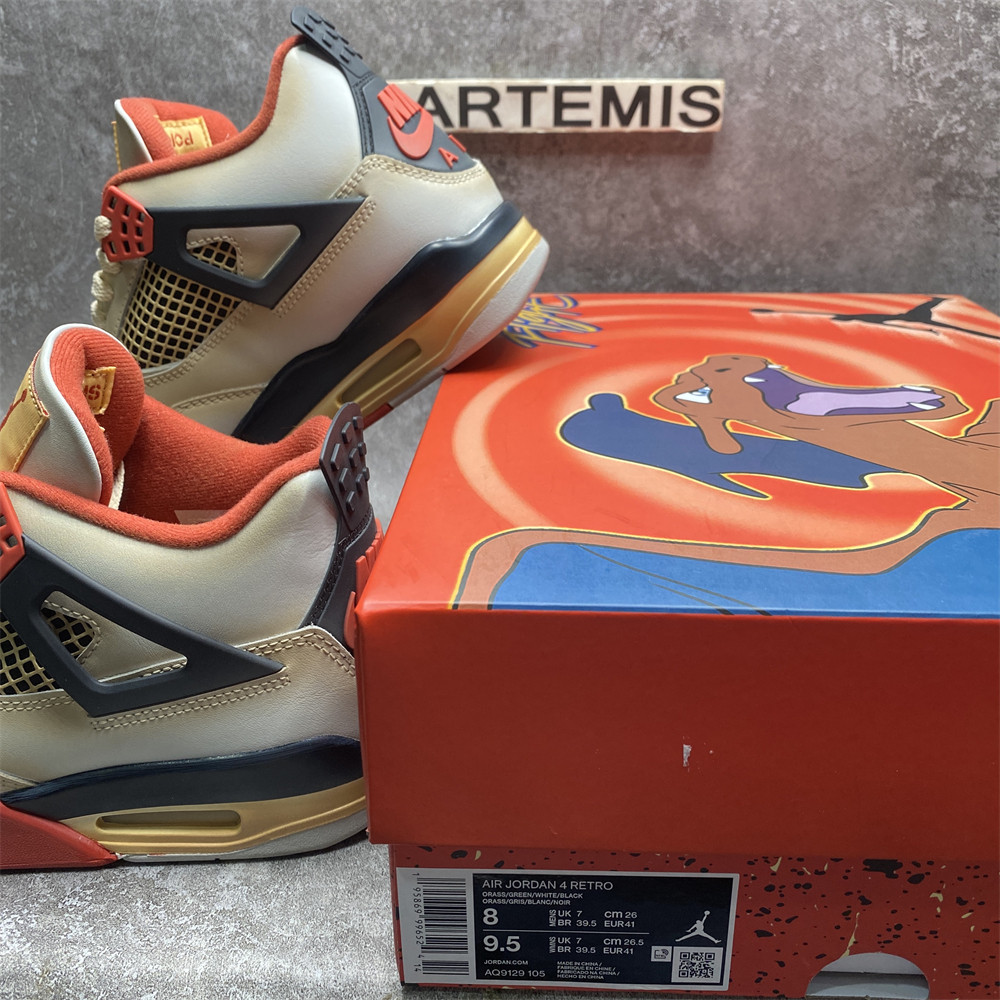AIR JORDAN 4 RETRO
