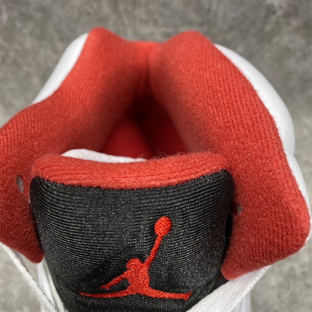 AIR JORDAN 5 RETRO 
