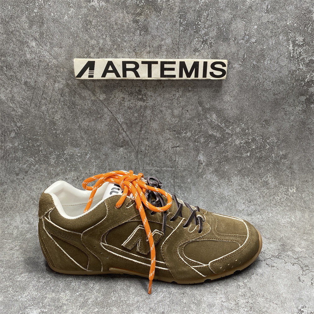 ua m1v m1v x new Ba1an*e 530 sl suede sneakers