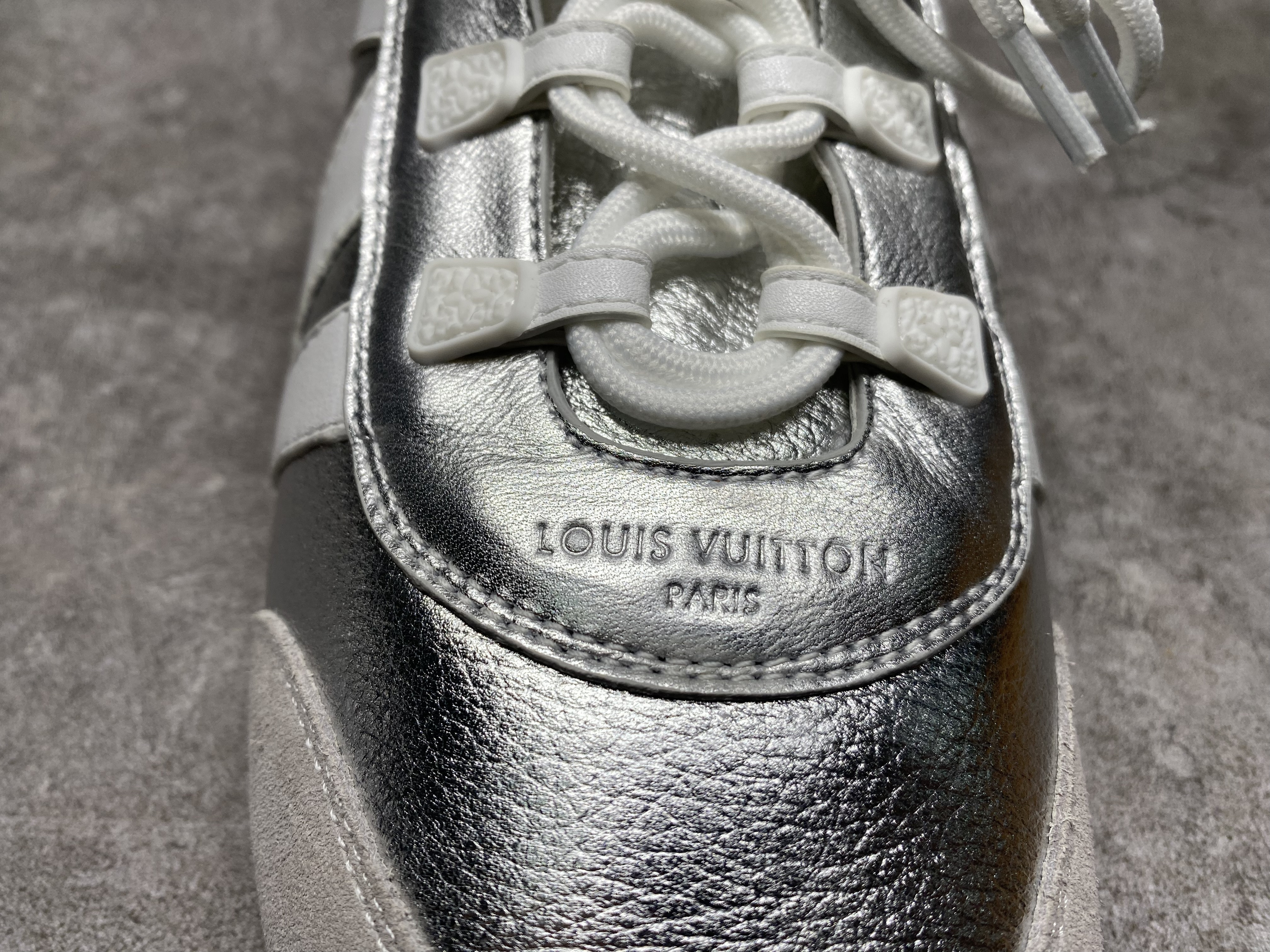 UA LV Sneaker