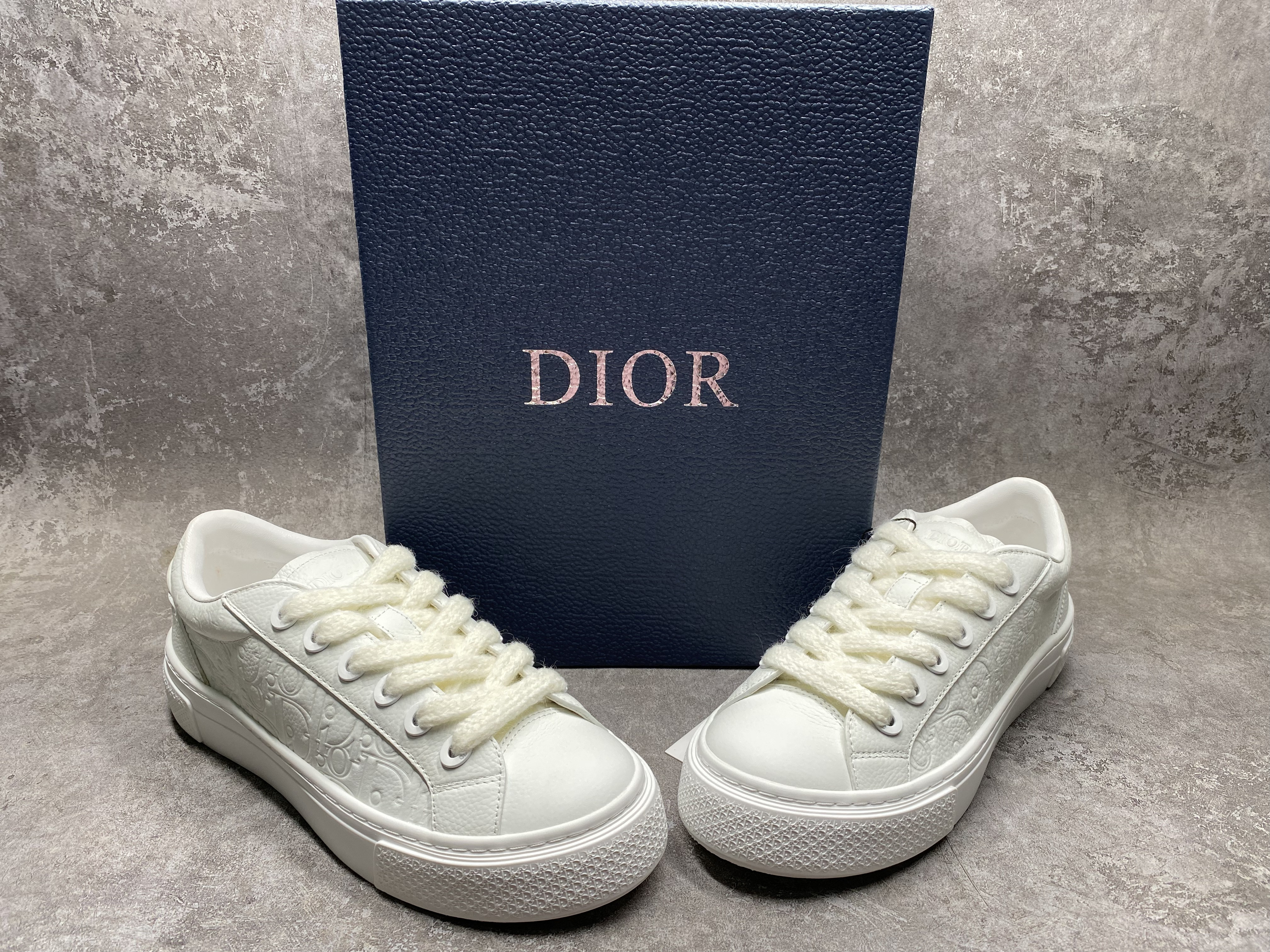 ua D*or b33 sneaker