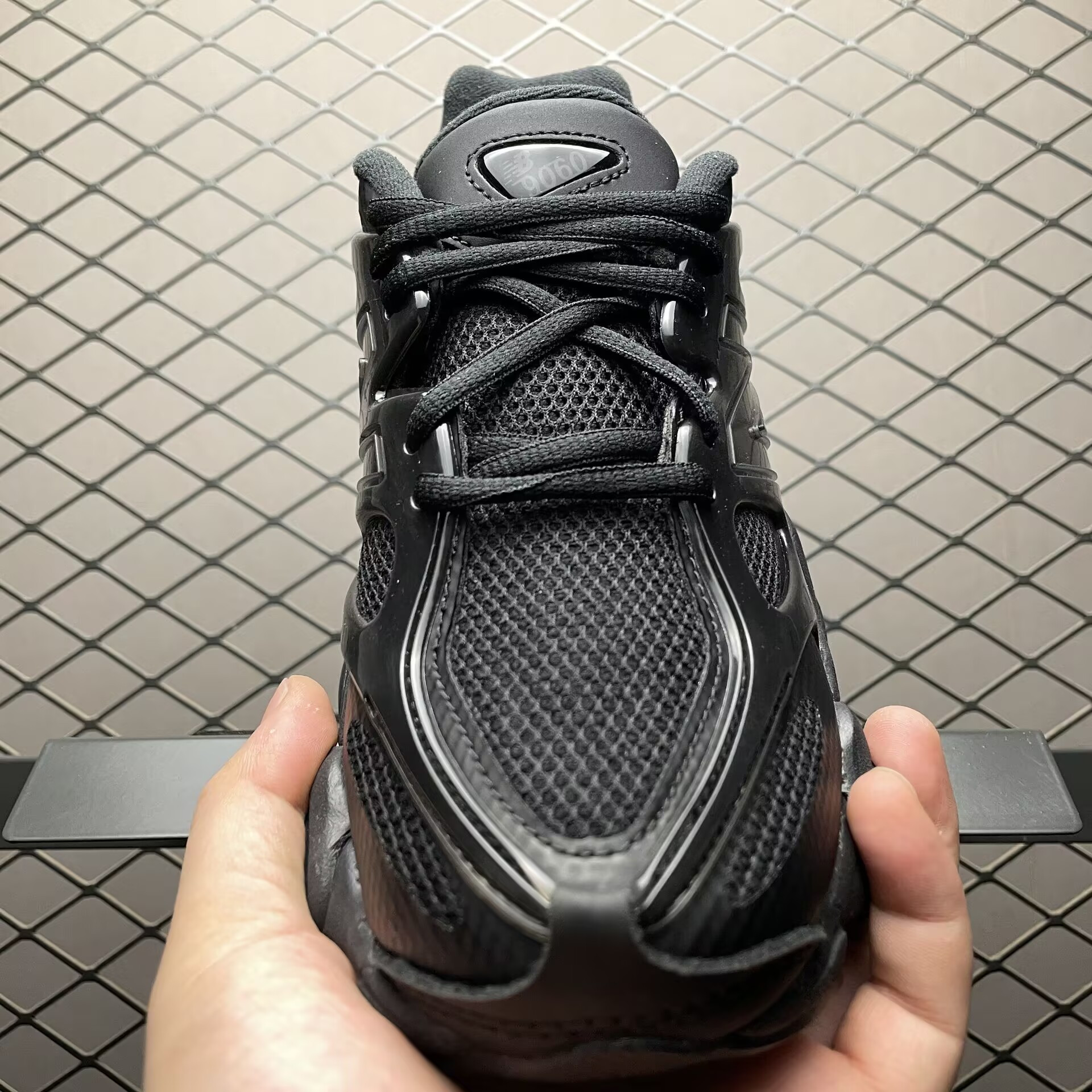 ua new Ba1an*e 9060 sea stone black