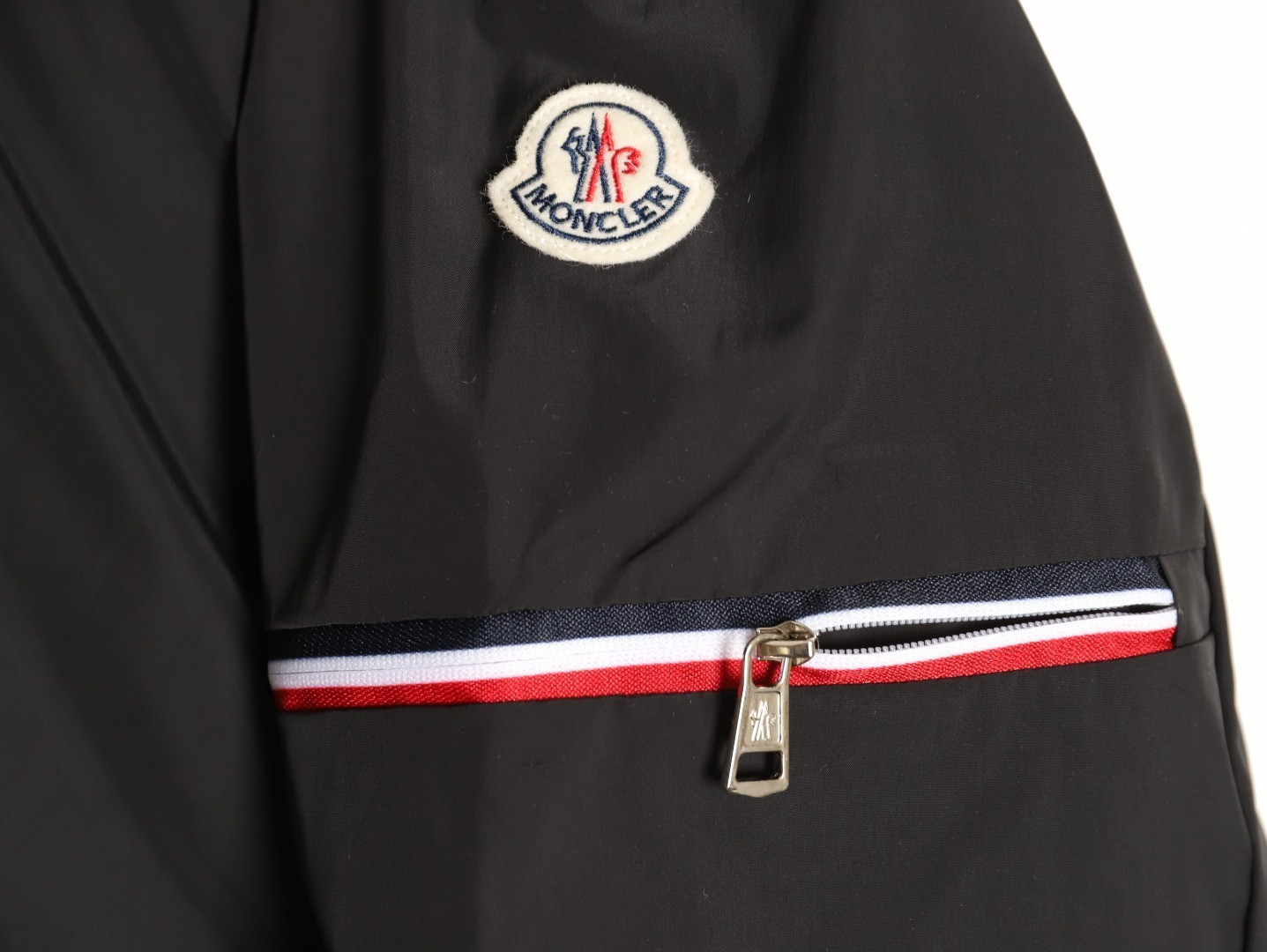 M0nc1er 25fw jacket