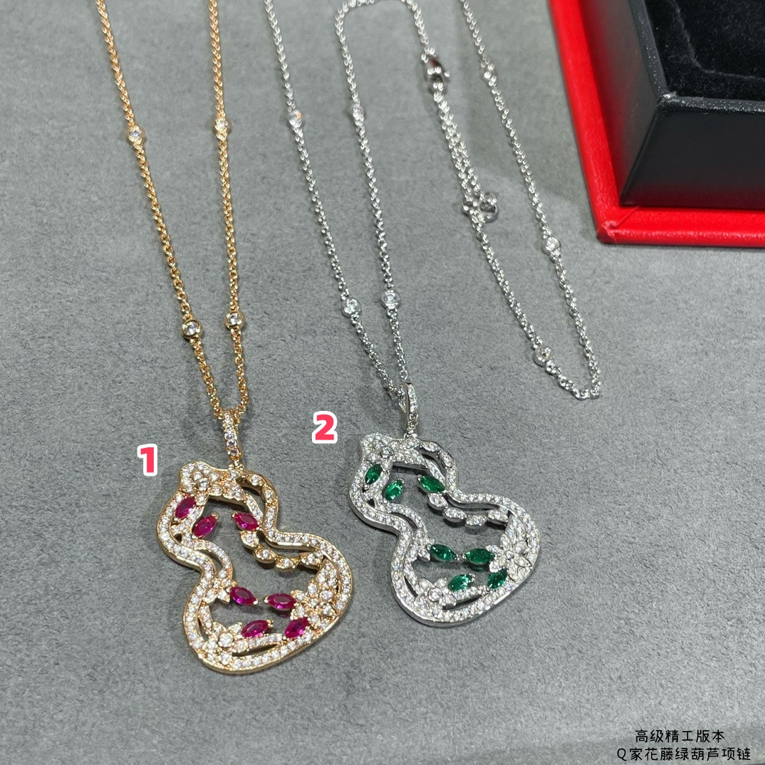 Qeelin Vine Gourd Necklace