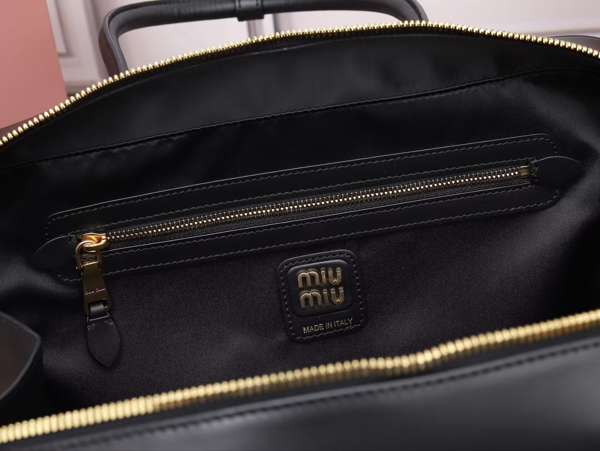 M1v M1v leather beau bag 34x23x12cm