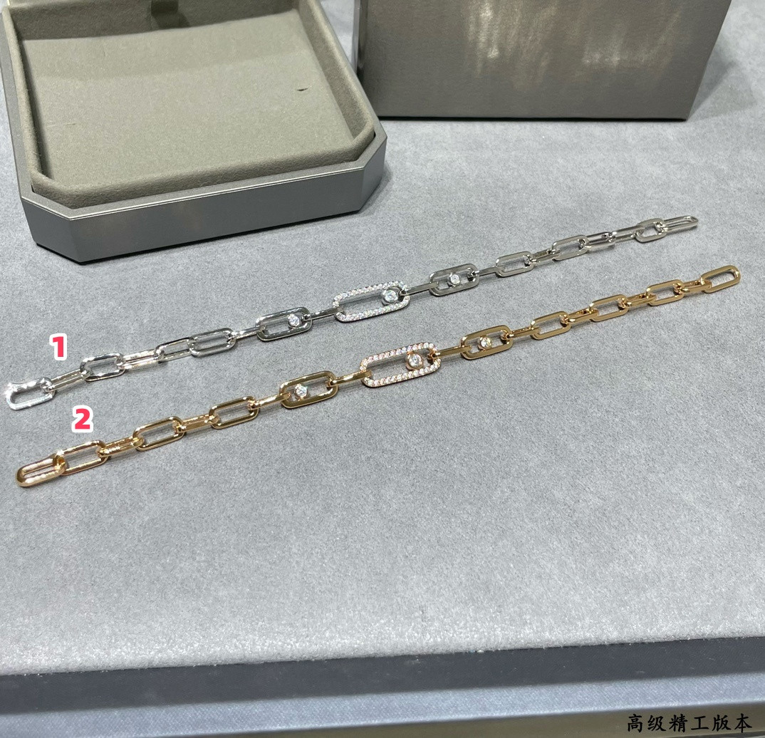 Mes1kaa chain moving bracelet