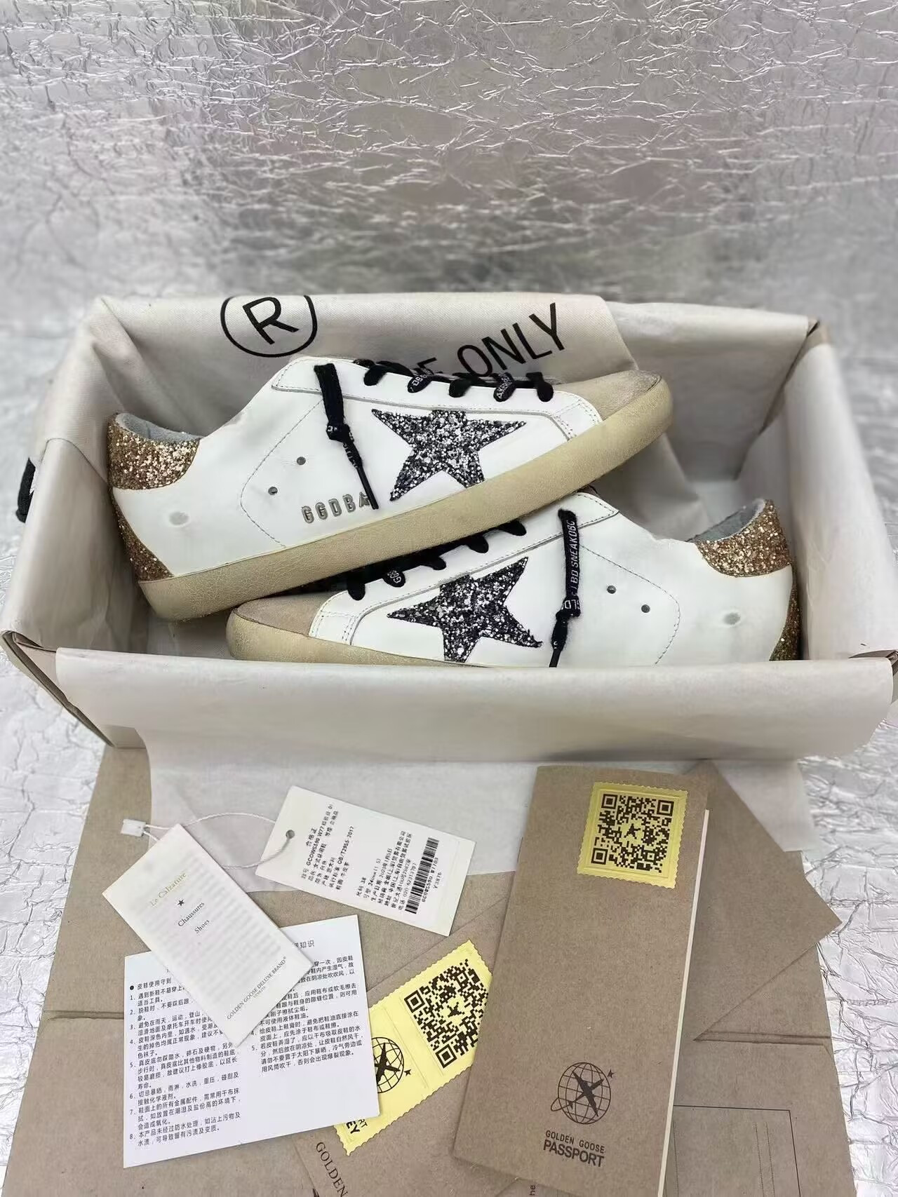 ua g01den G003e s*per-star sneaker