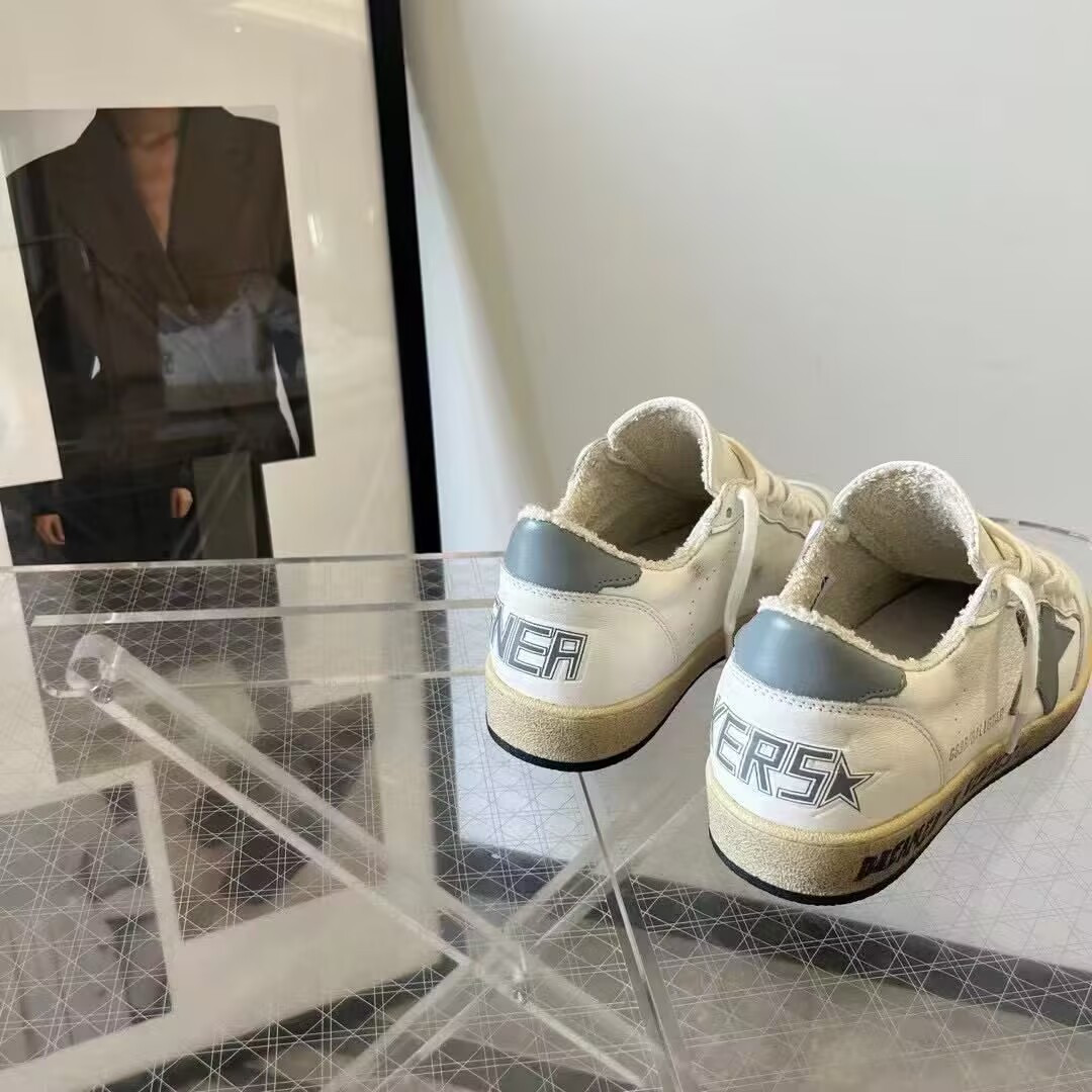 ua g01den G003e s*per-star sneaker