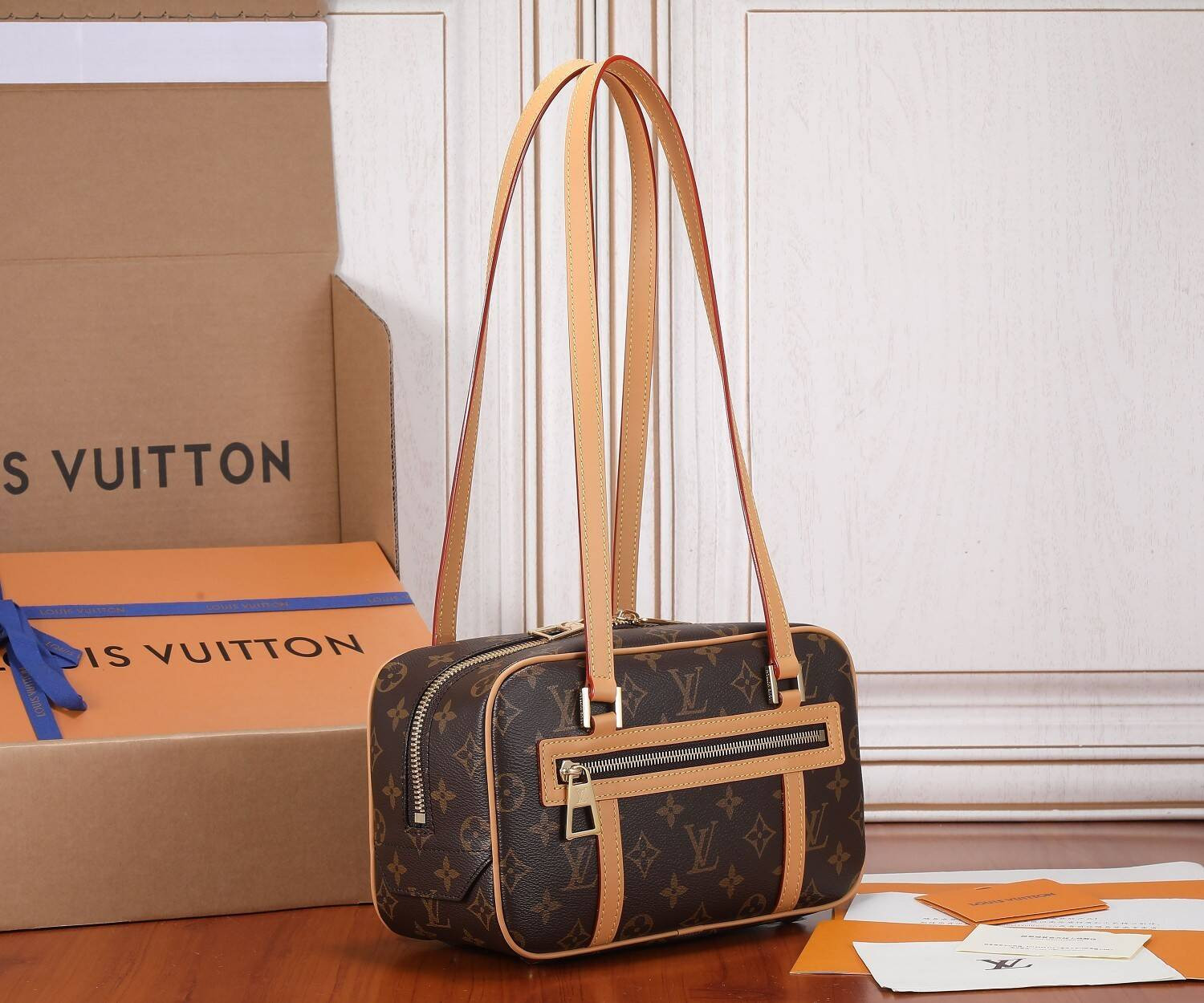 LV CITE M46321 26x16x11cm