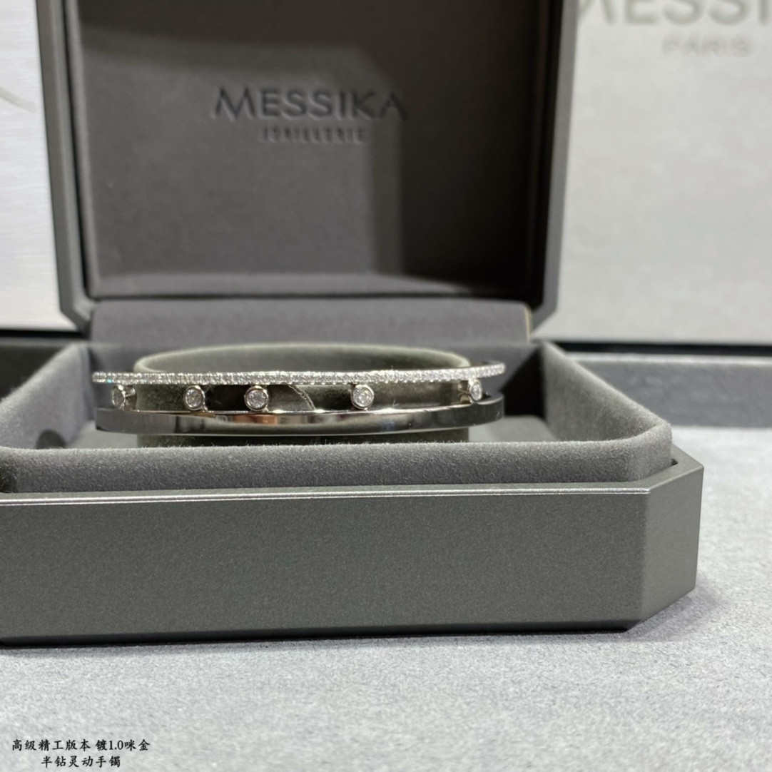 Mes1kaa half di*m*nd moving bracelet