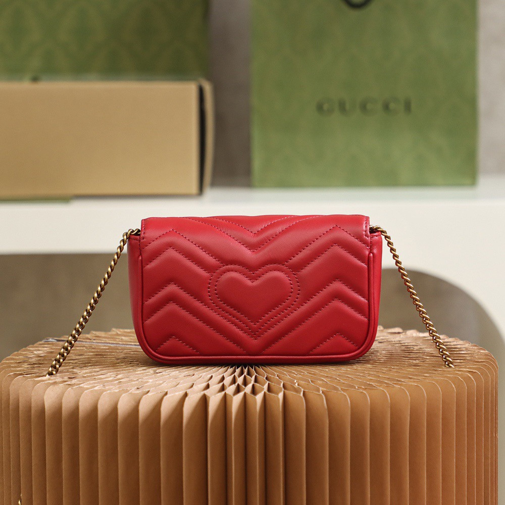 gg marmont matelasse leather S*per mini bag 16.5x10.2x5.1cm