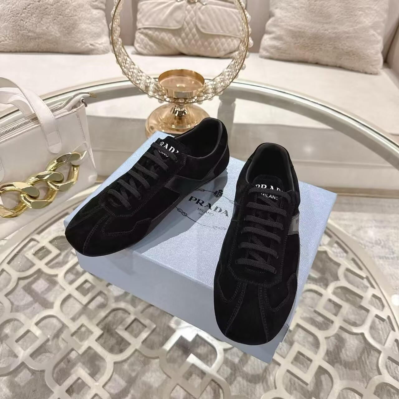 ua Pra*a sneakers