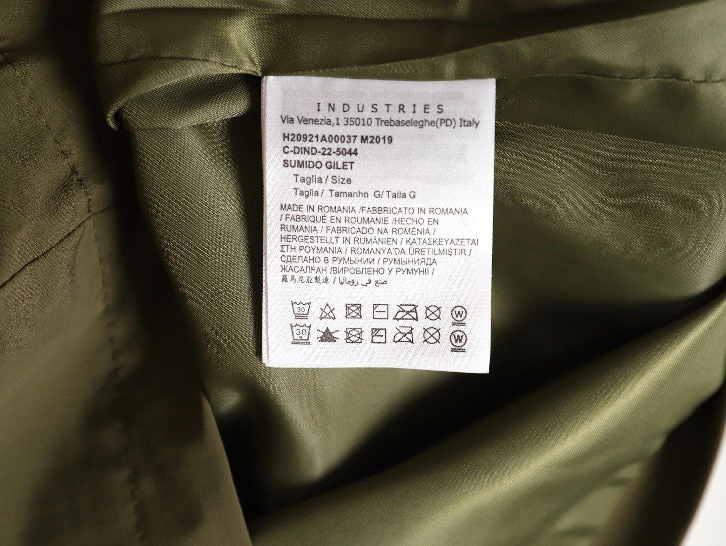 M0nc1er coats