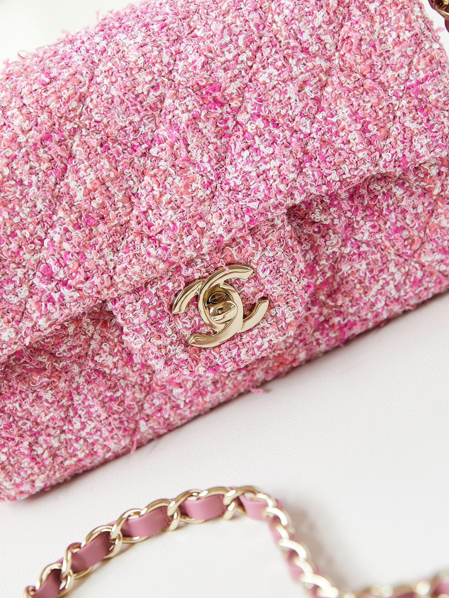 Ch*el mini classic 11.12 handbag 12×20×6cm