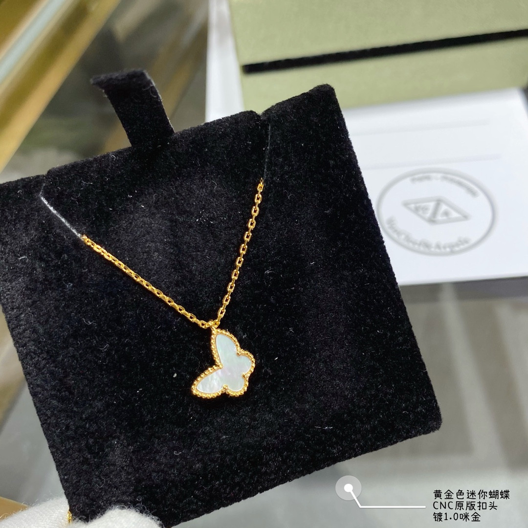 v*n cl*f & arpels preM1vm white fritillary mini butterfly necklace