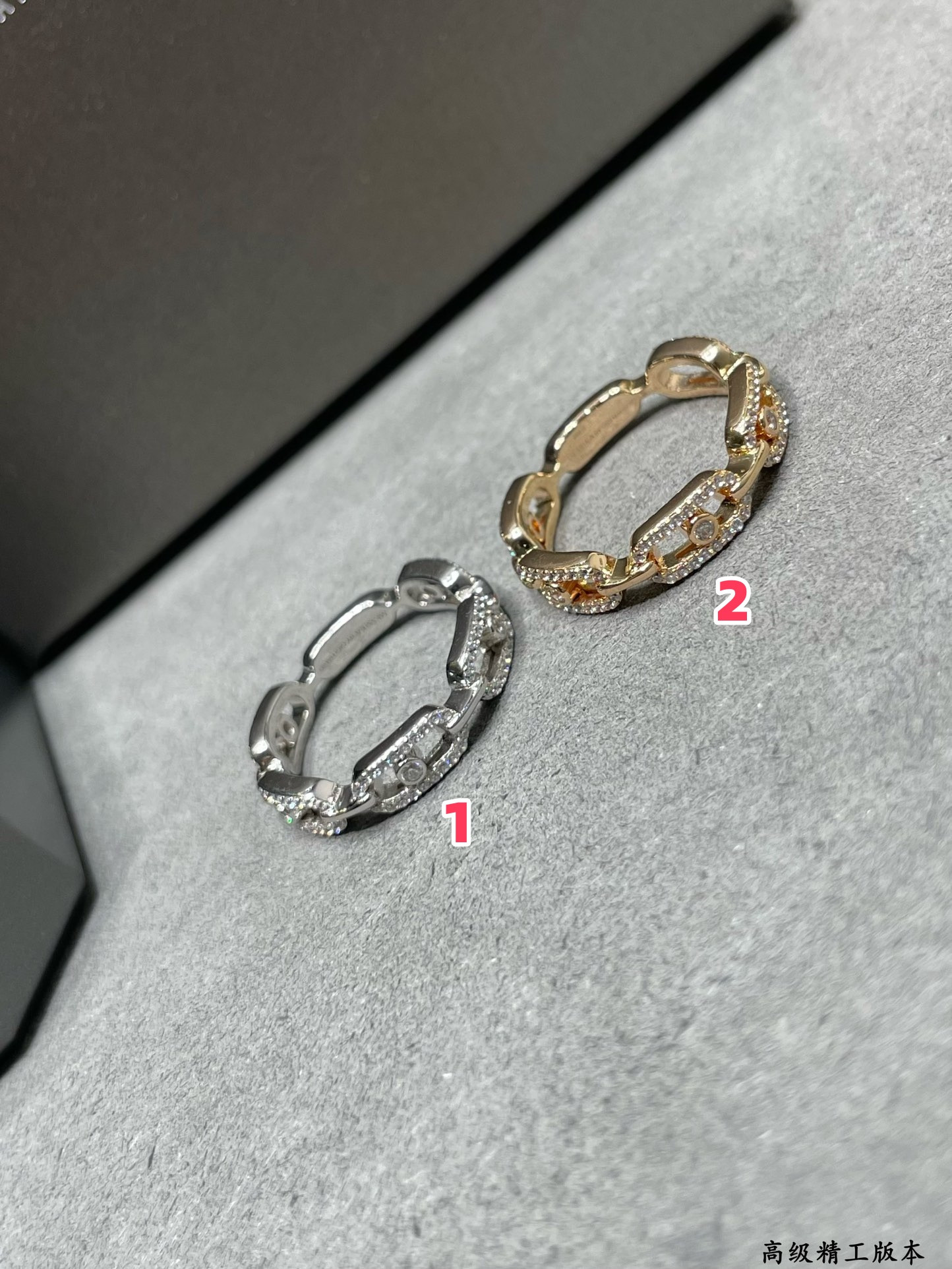 Mes1kaa row di*m*nd moving ring