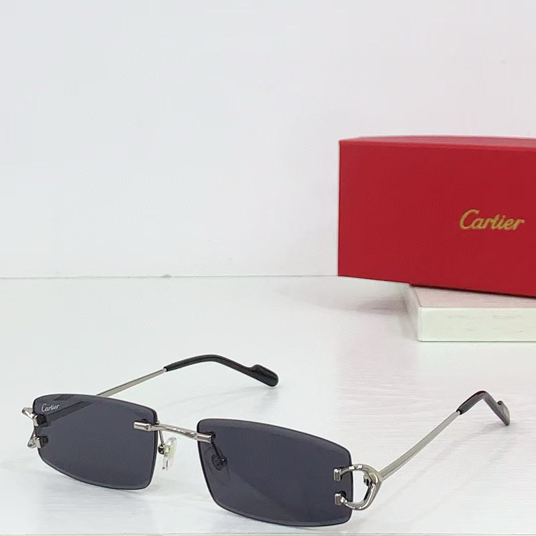 Ca*t*er glasses