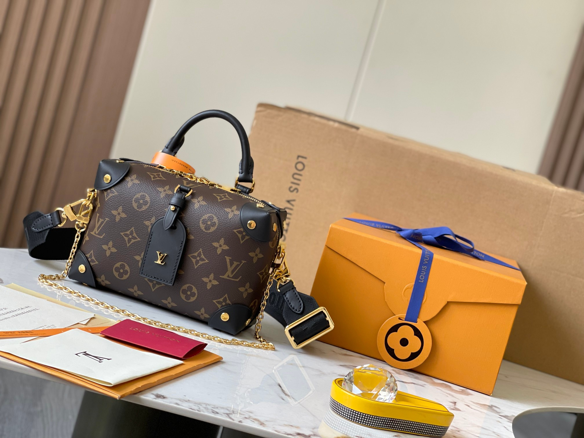 LV Petite Malle Souple  M45571 20x14x7.5CM