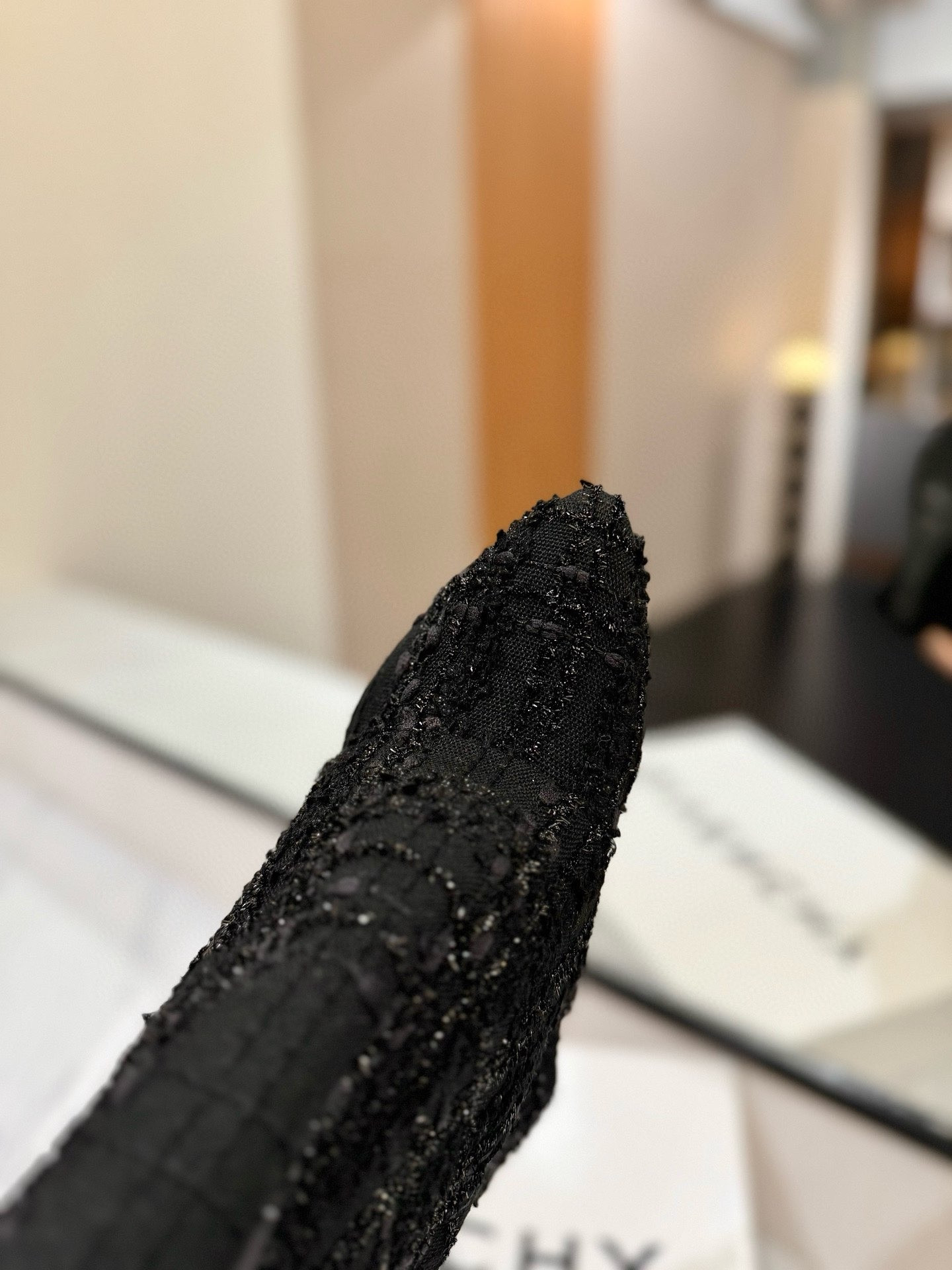 ua G1uenchy boots