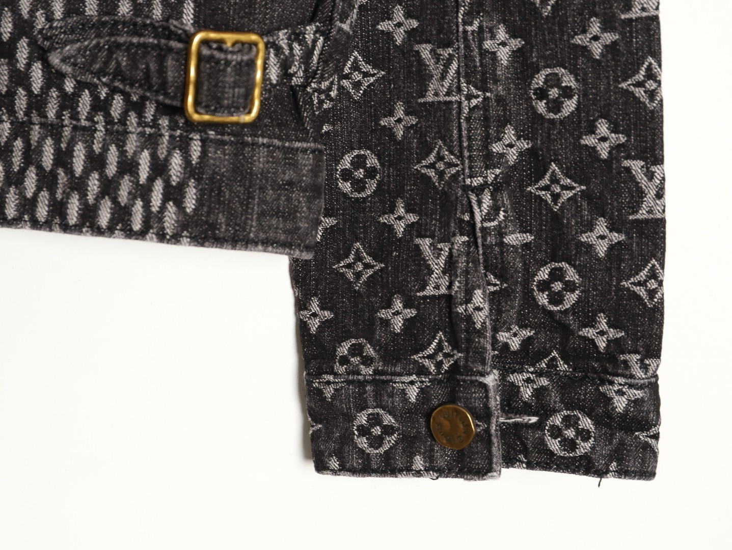 l0*is v*t0n De*1m jacket