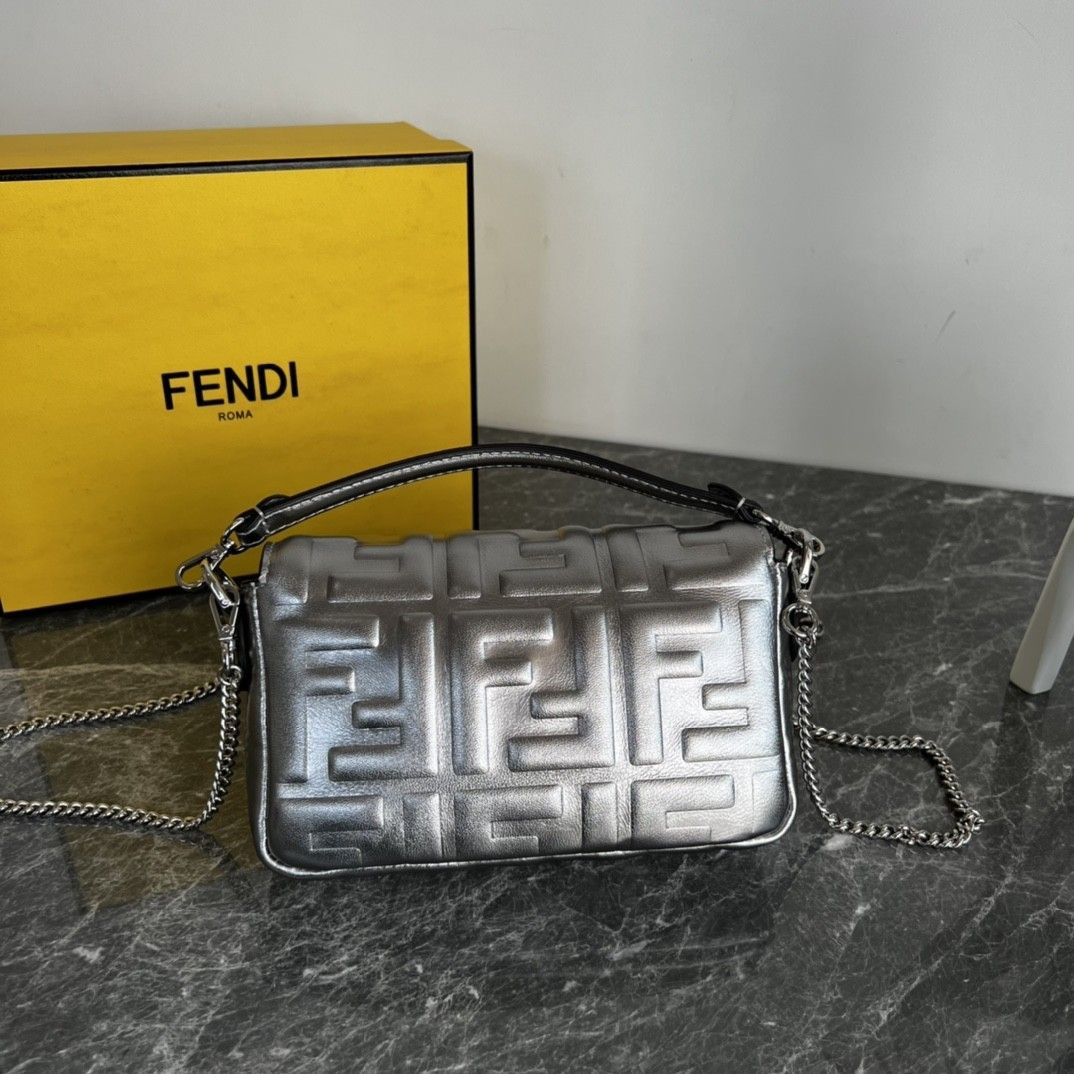 F**di baguette phone pouch craquelé silver leather pouch 19x5x12cm