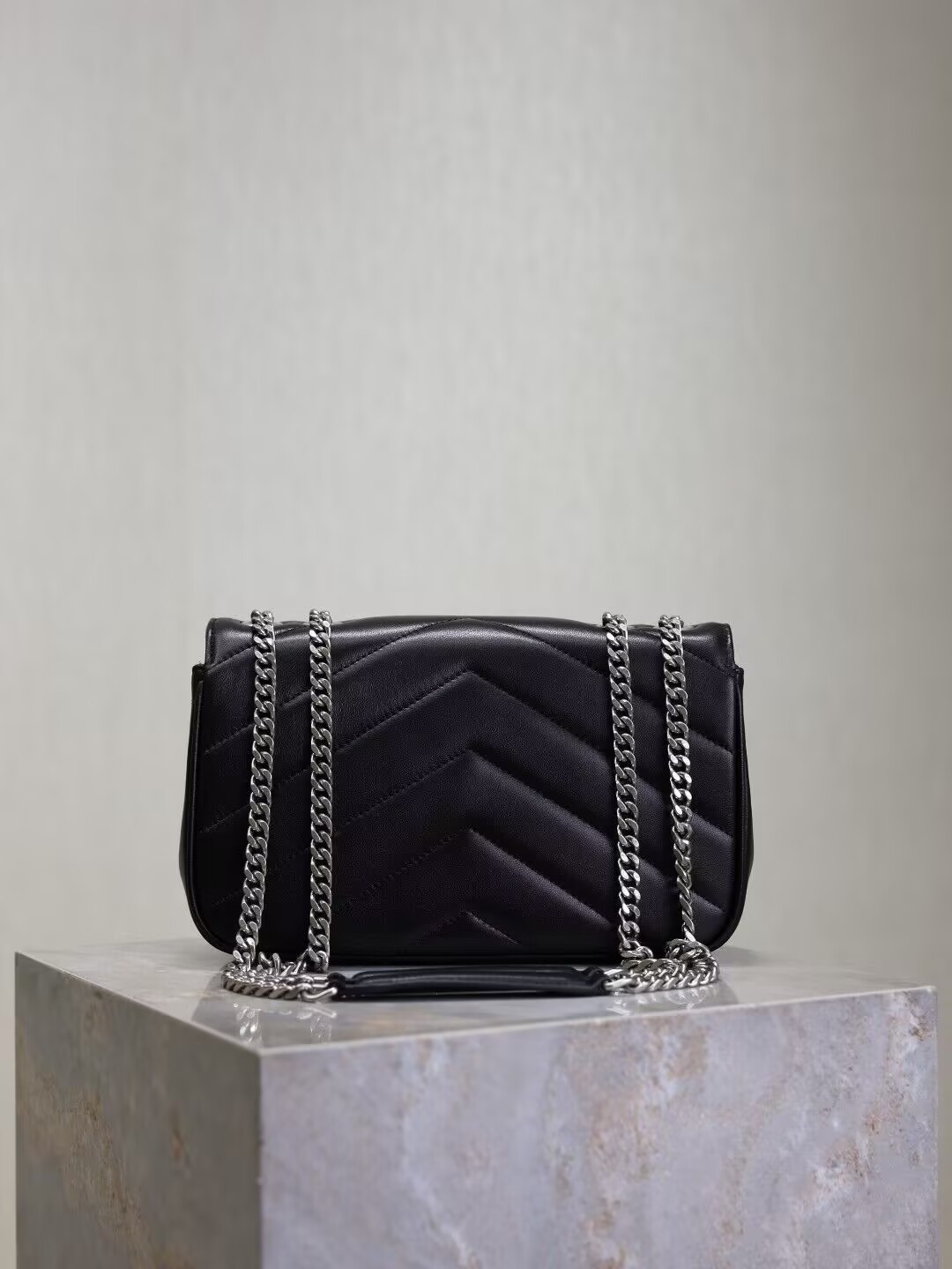 Y*L loulou small in matelassÉ lambskin 24x14x6cm