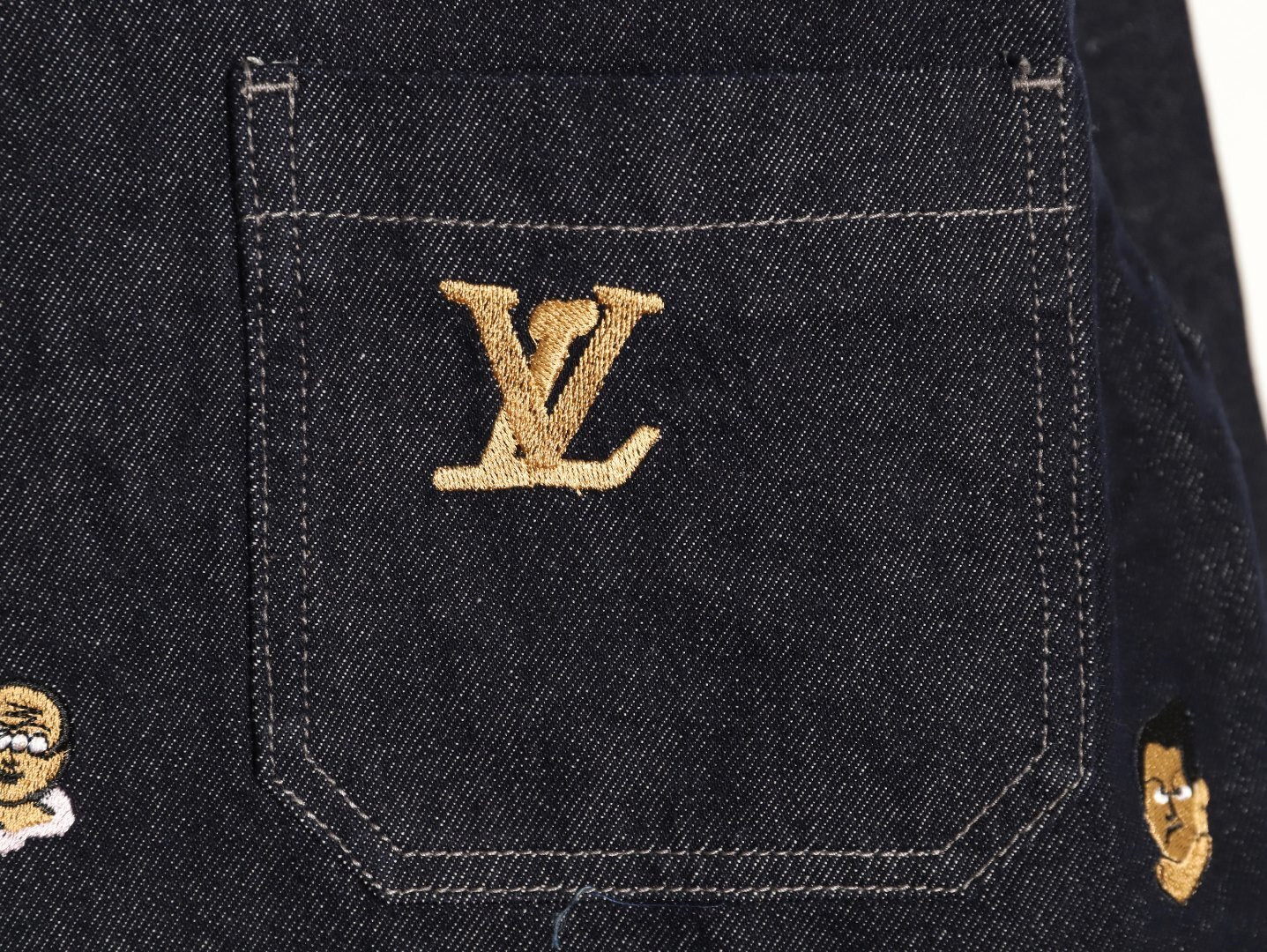 l0*is v*t0n lv De*1m coats suit