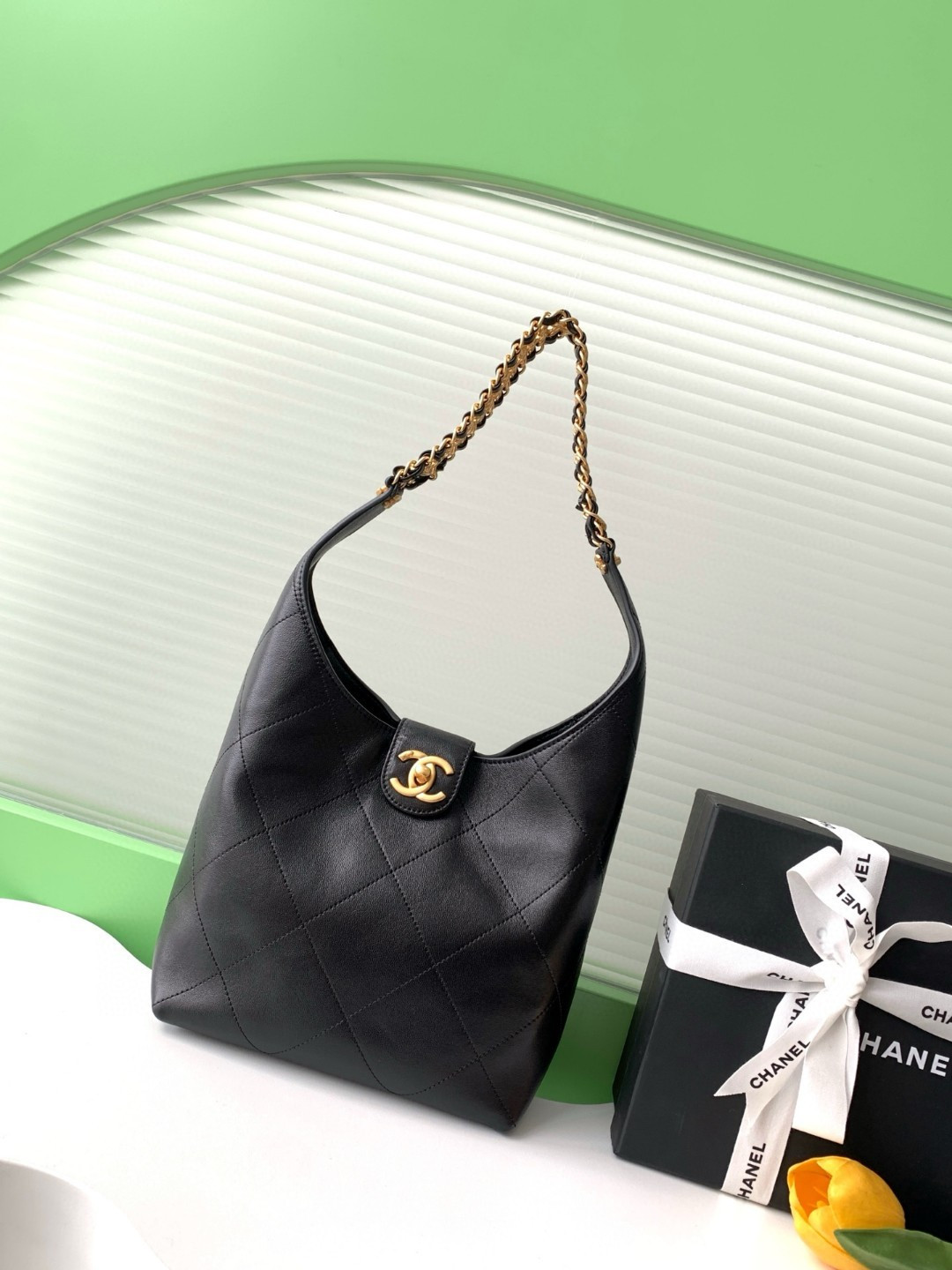 Ch*el hobo bag as5410 27x 23x 21cm