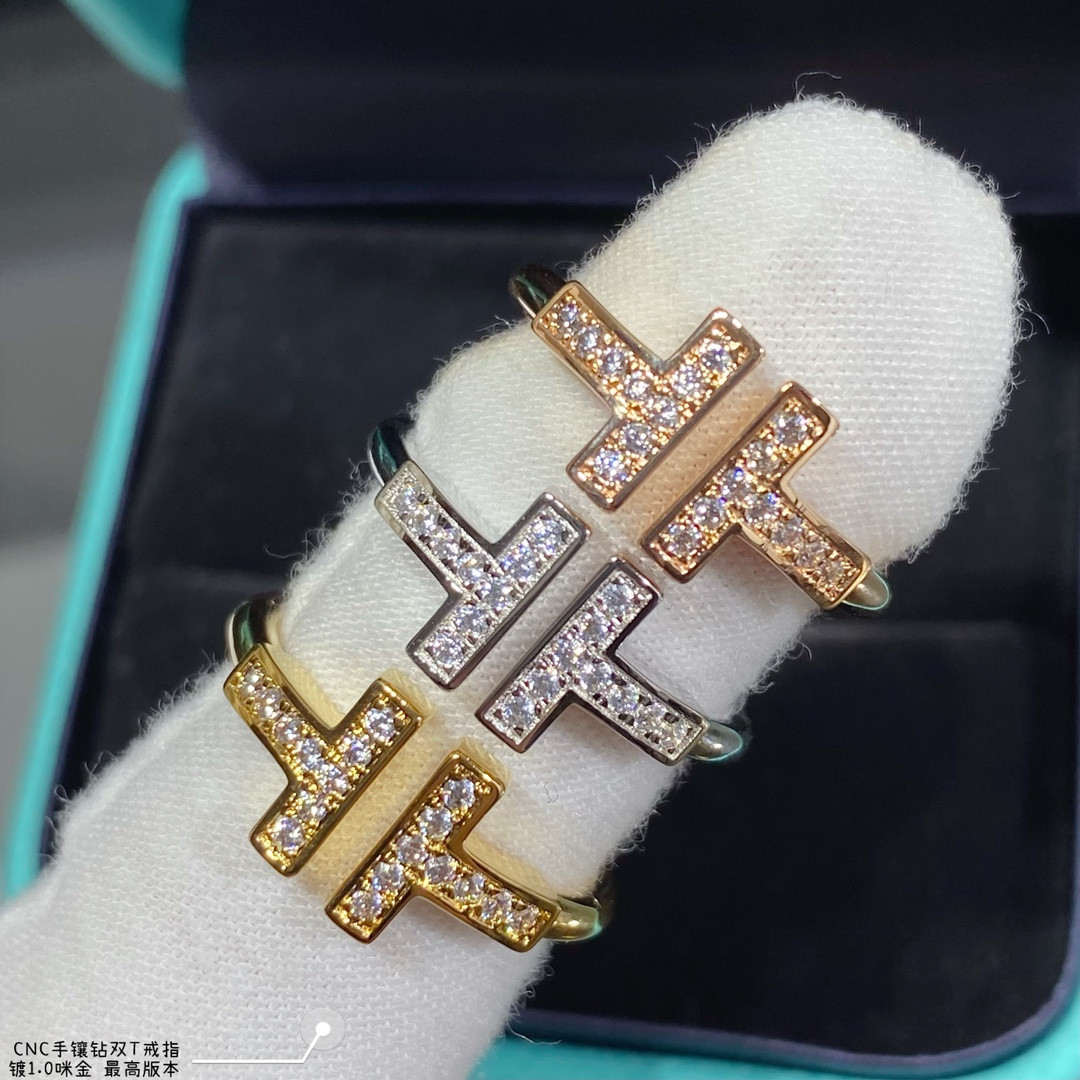 t*f*ny & co. double t Di*m*nd-banded ring