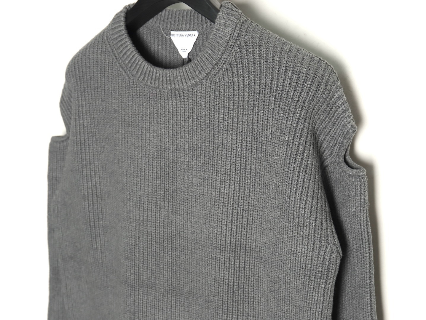 bo*te*ga Ve*ne*ta bv 23fw sweaters
