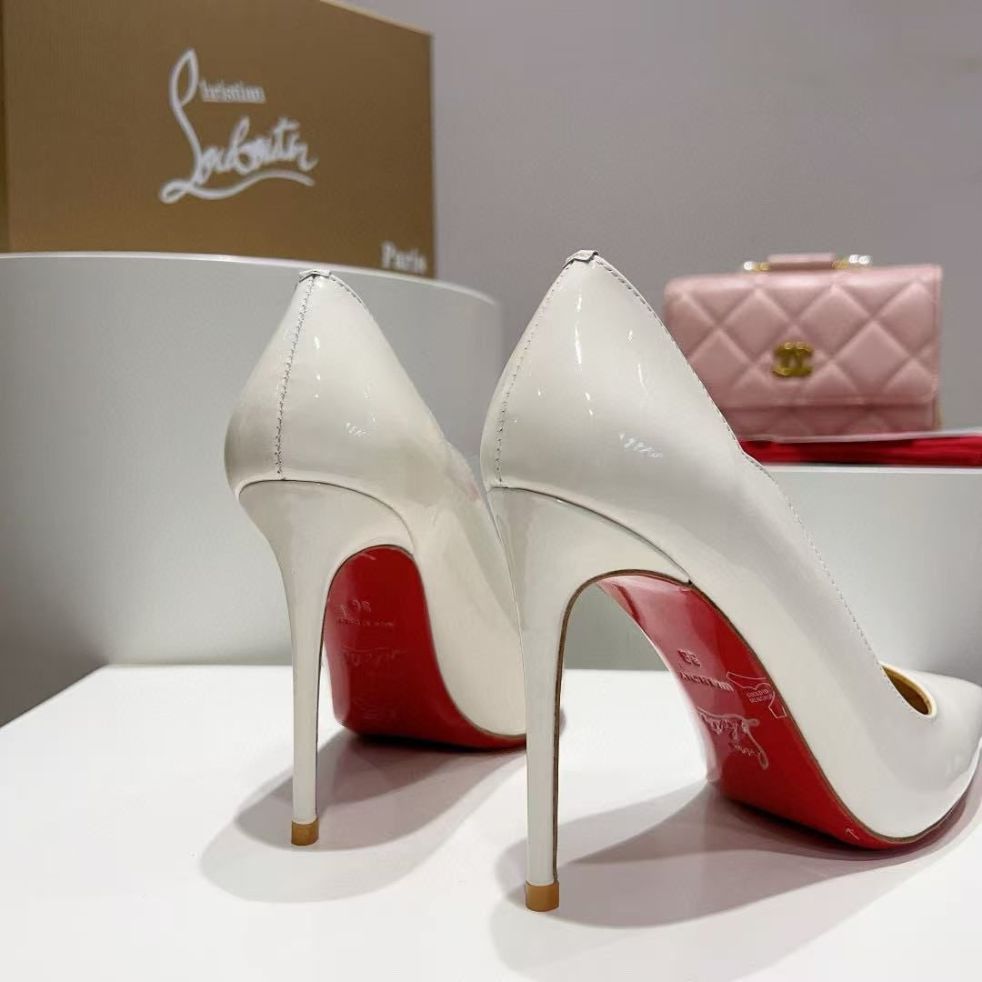 ua Ch**an louboutin hot chick 10cm heel
