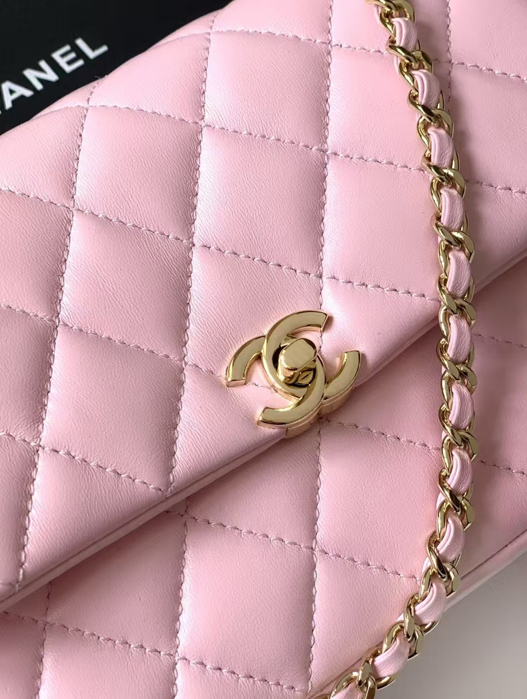 Ch*el flap bag 14x 22.5x 5.8cm