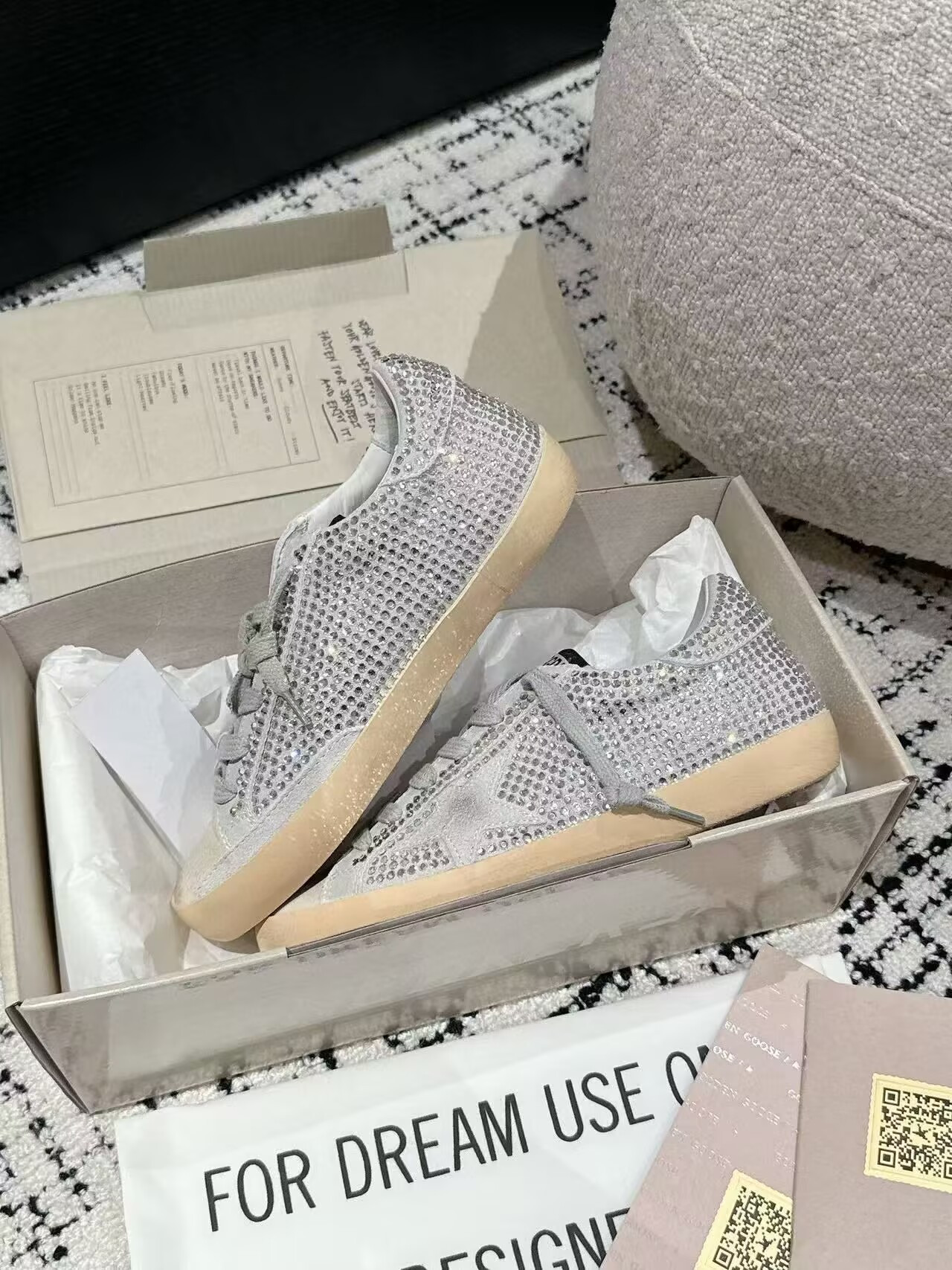 ua g01den G003e s*per-star sneaker