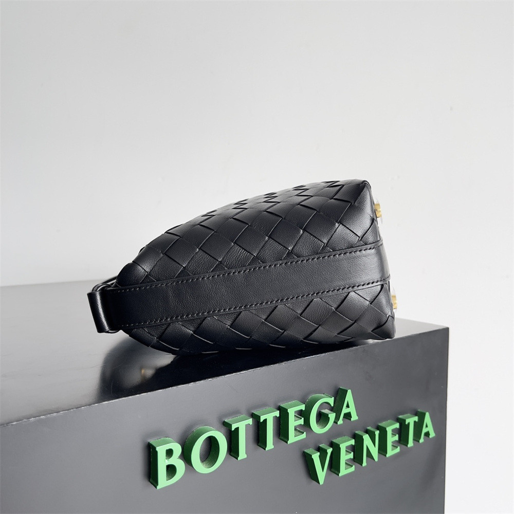 bo*te*ga Ve*ne*ta mini wallace 22x13x9cm