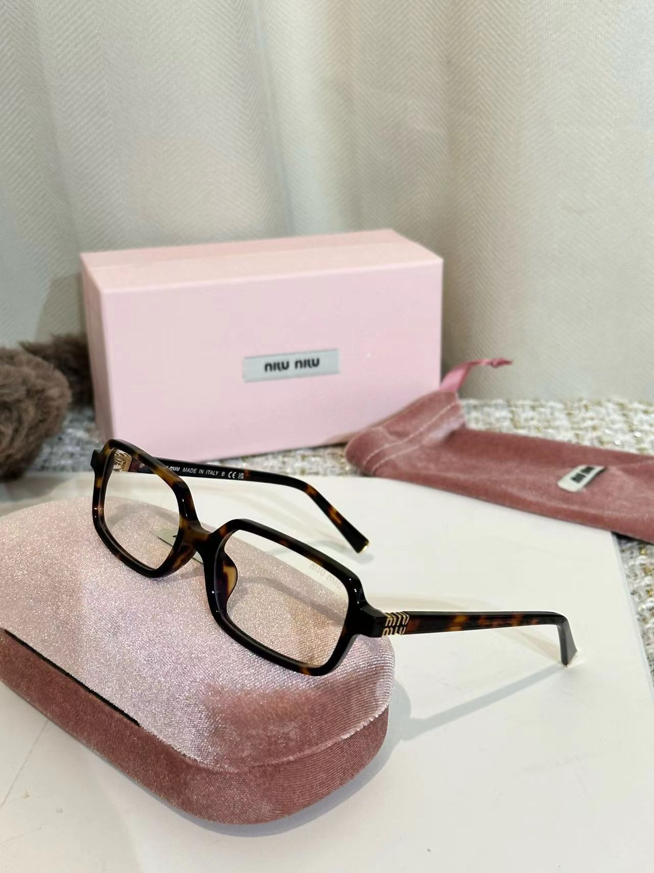 M1v M1v sunglasses