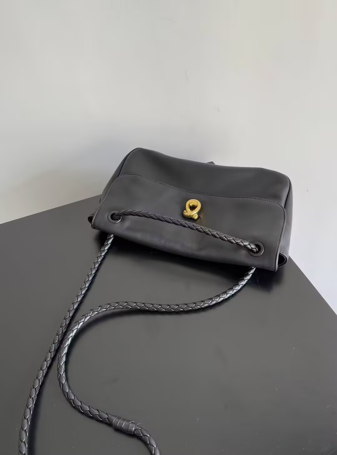 bo*te*ga Ve*ne*ta madison 16x27x6cm