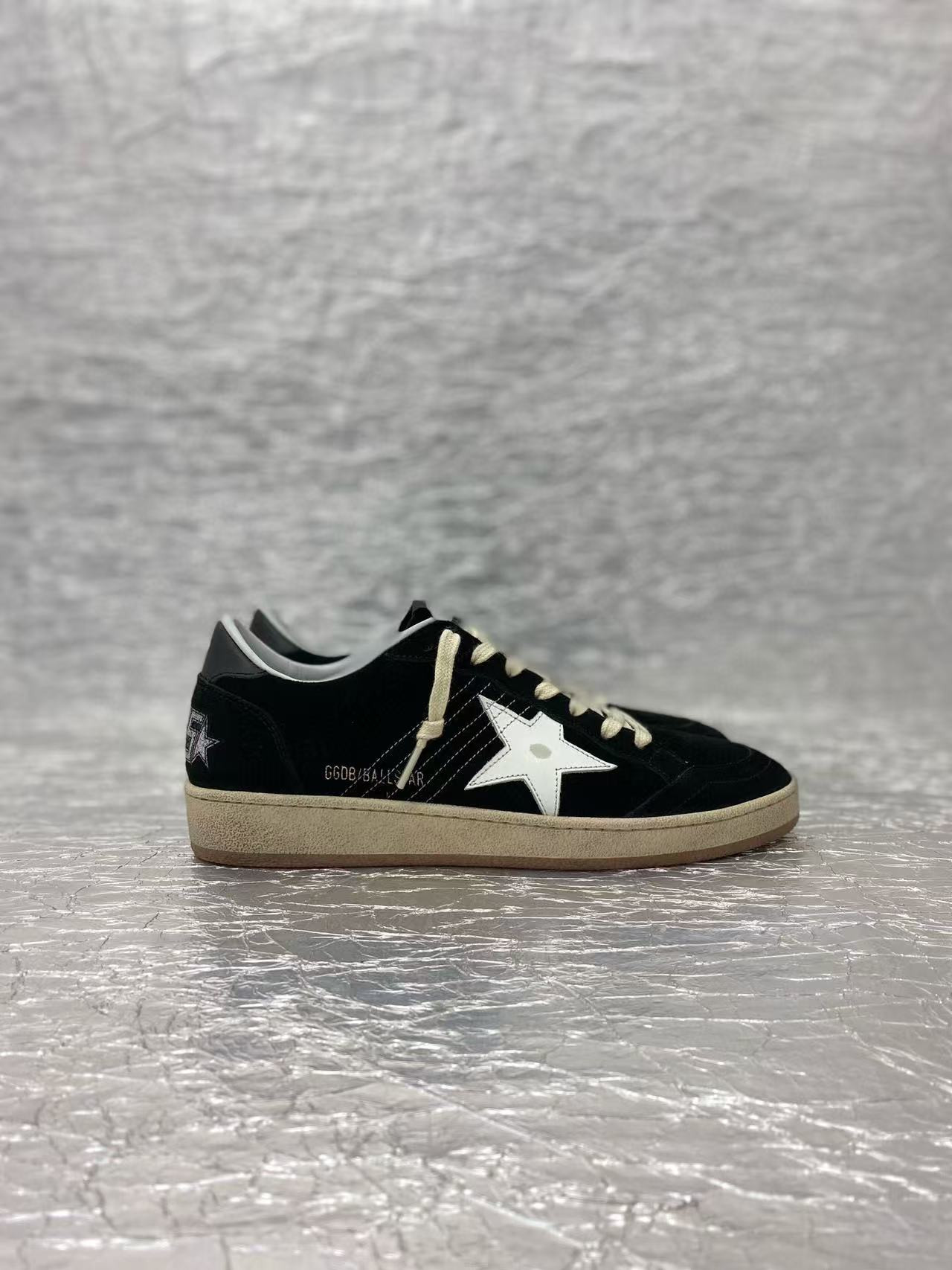 ua g01den G003e s*per-star sneaker